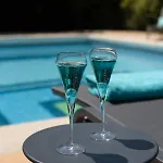 Turquoise Aigues-Mortes